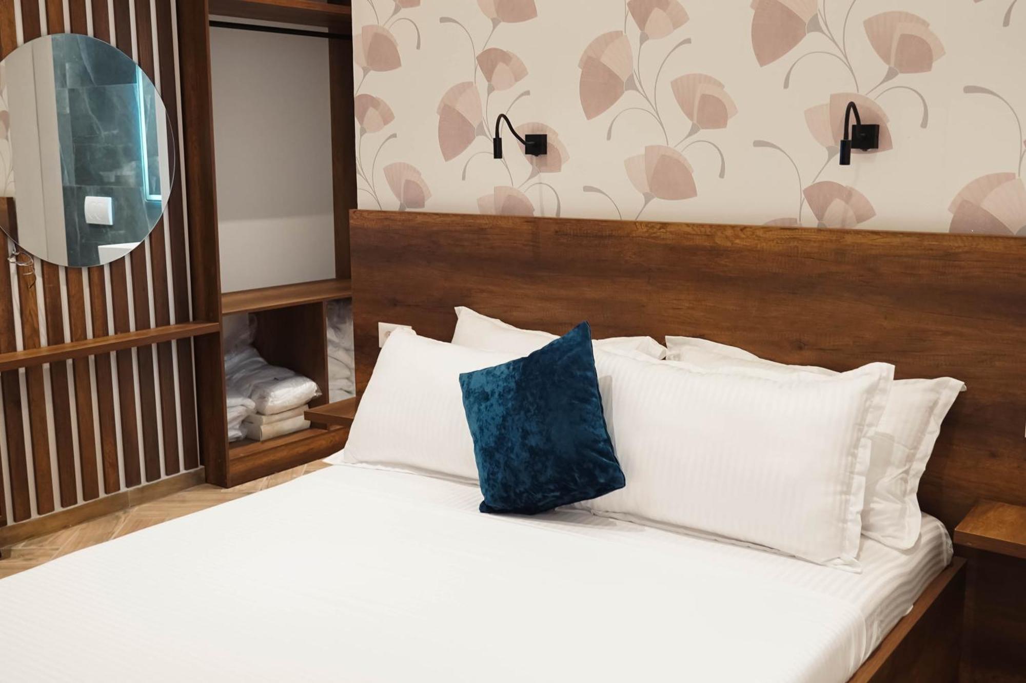 Marina Rooms Durres Luaran gambar